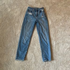 american eagle medium wash straight jeans